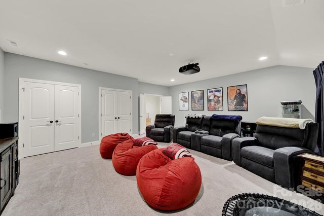 6390 Willow Farm Drive, Denver, NC 28037