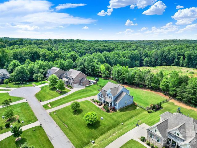 6390 Willow Farm Drive, Denver, NC 28037