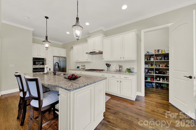 6390 Willow Farm Drive, Denver, NC 28037