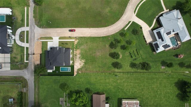5506 Songbird Drive, Pearland, TX 77584