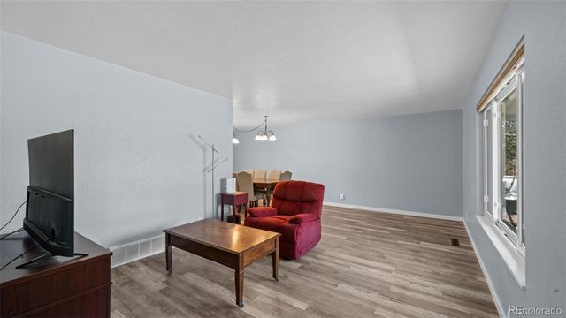1112 Auburn Drive, Colorado Springs, CO 80909