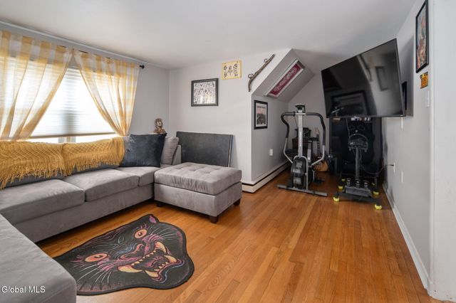 35 Fountain Avenue, Albany, NY 12203