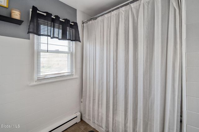 35 Fountain Avenue, Albany, NY 12203