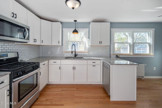 35 Fountain Avenue, Albany, NY 12203