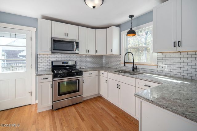 35 Fountain Avenue, Albany, NY 12203