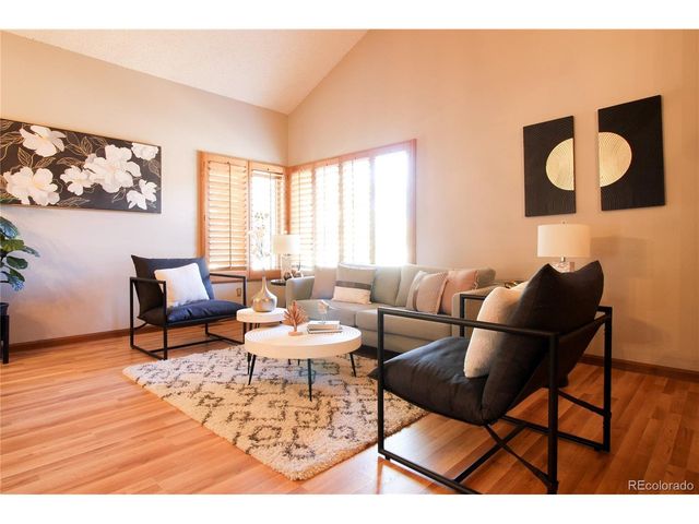 8209 S Kearney St, Centennial, CO 80112