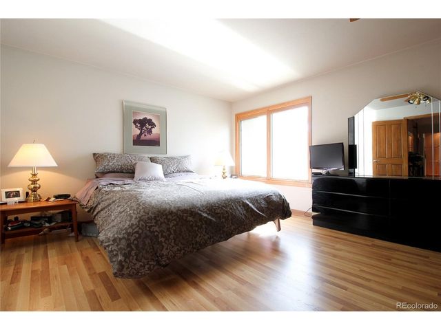 8209 S Kearney St, Centennial, CO 80112