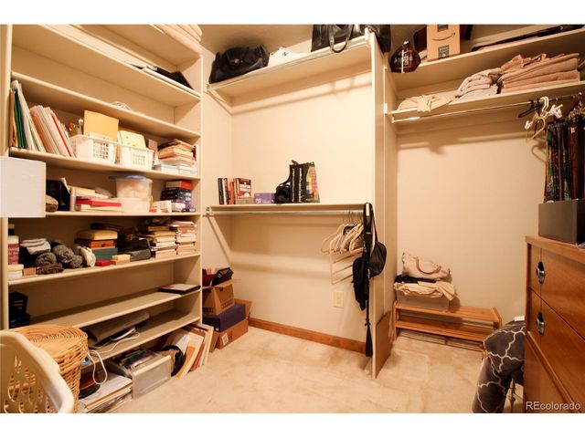 8209 S Kearney St, Centennial, CO 80112