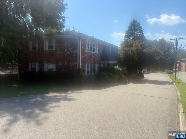 506 Wanaque Avenue F6, Pompton Lakes, NJ 07442