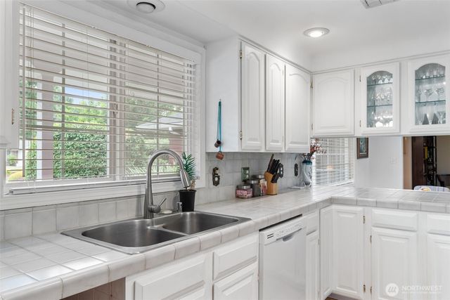 6017 W Sarazen Street SE, Olympia, WA 98513
