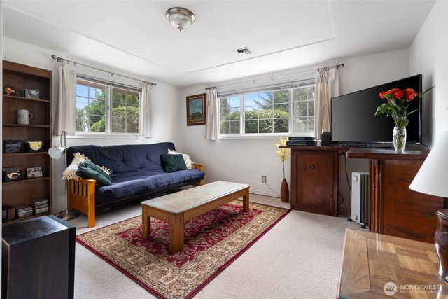6017 W Sarazen Street SE, Olympia, WA 98513