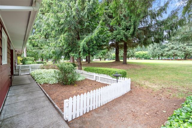 6017 W Sarazen Street SE, Olympia, WA 98513