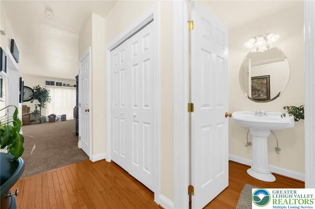 195 Maple Court, Alburtis Boro, PA 18011