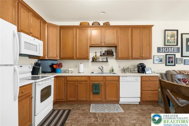 195 Maple Court, Alburtis Boro, PA 18011