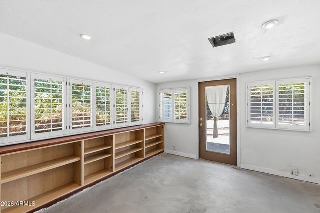 6319 N 13TH Place, Phoenix, AZ 85014