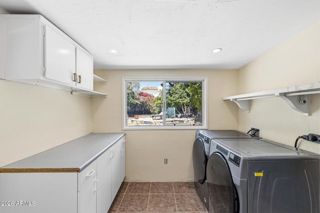 6319 N 13TH Place, Phoenix, AZ 85014