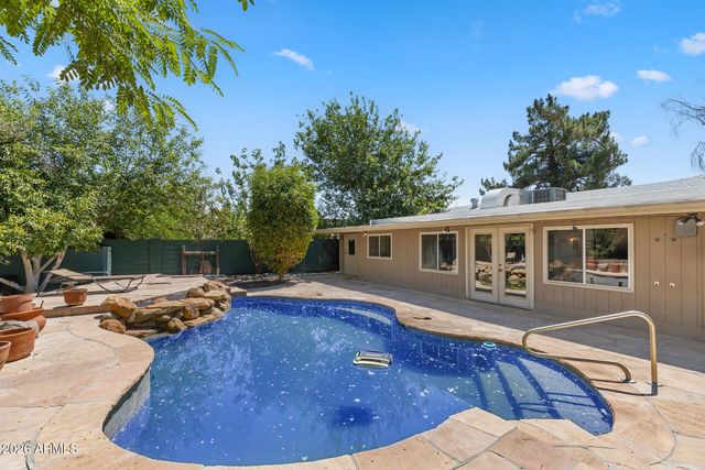 6319 N 13TH Place, Phoenix, AZ 85014