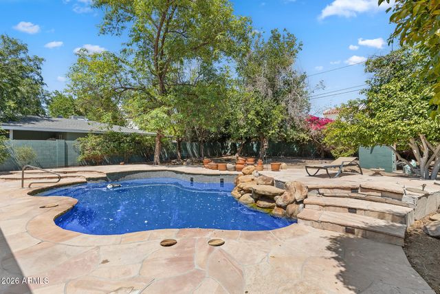 6319 N 13TH Place, Phoenix, AZ 85014