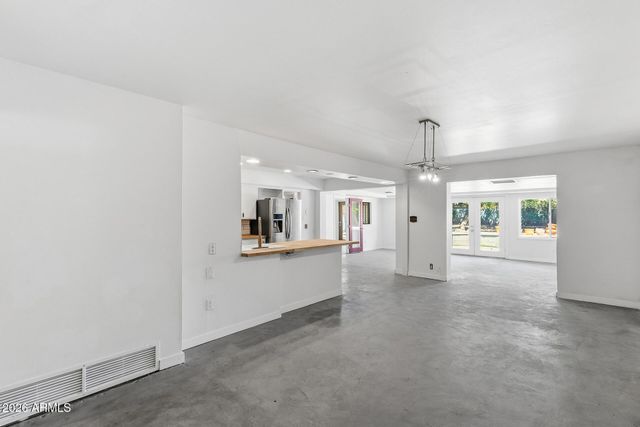 6319 N 13TH Place, Phoenix, AZ 85014