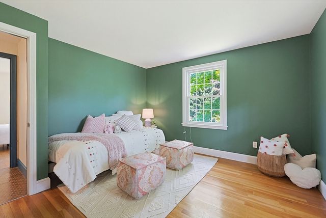 281 Scott Rd, Cumberland, RI 02864