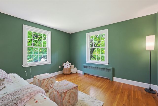 281 Scott Rd, Cumberland, RI 02864