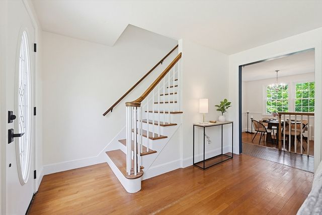 281 Scott Rd, Cumberland, RI 02864