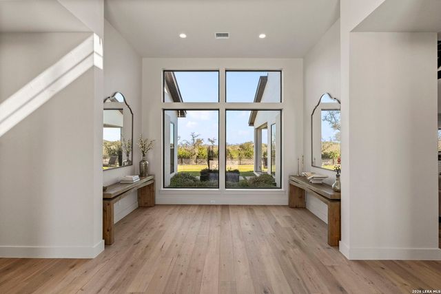 11326 Montell Pt, Boerne, TX 78006