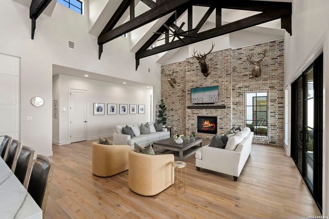 11326 Montell Pt, Boerne, TX 78006