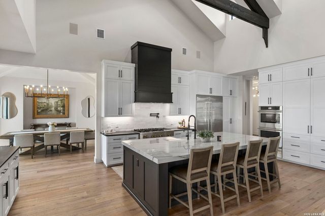 11326 Montell Pt, Boerne, TX 78006