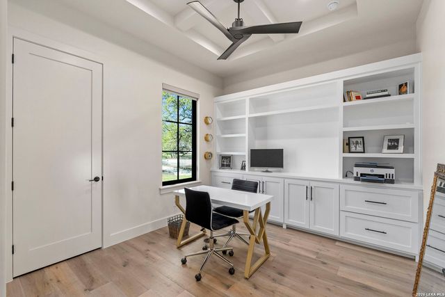 11326 Montell Pt, Boerne, TX 78006