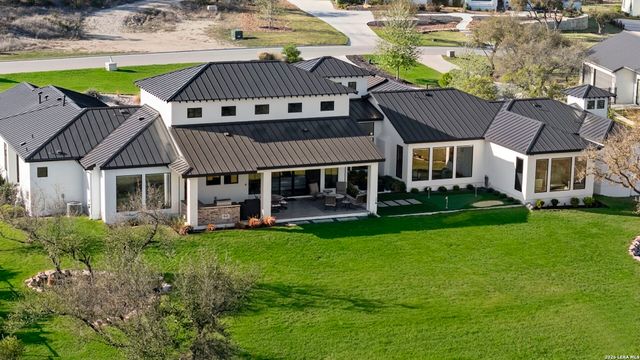 11326 Montell Pt, Boerne, TX 78006