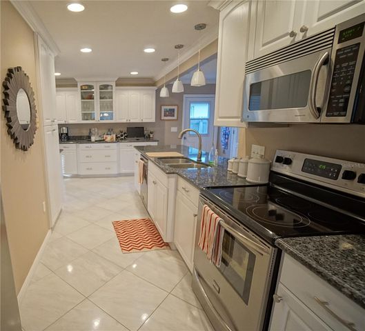 3208 S ESPERANZA AVENUE, Tampa, FL 33629