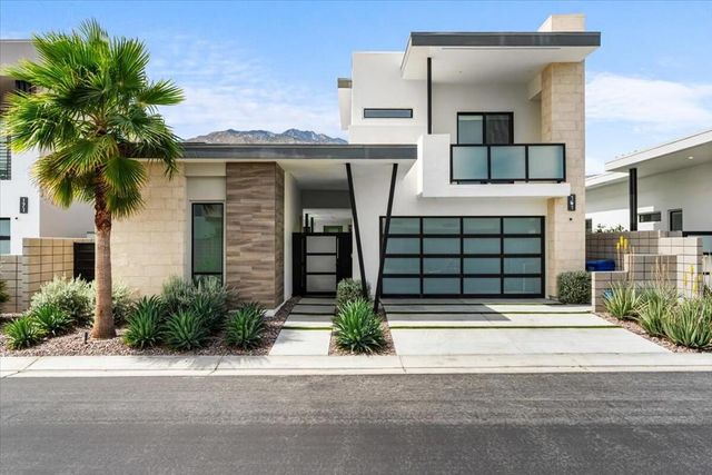 161 Holliday Way, Palm Springs, CA 92262