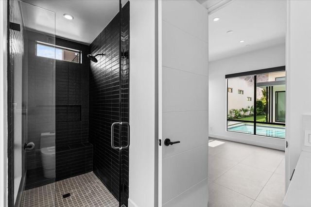 161 Holliday Way, Palm Springs, CA 92262