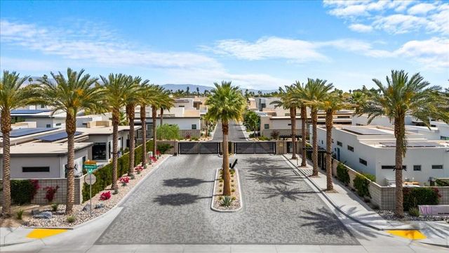 161 Holliday Way, Palm Springs, CA 92262