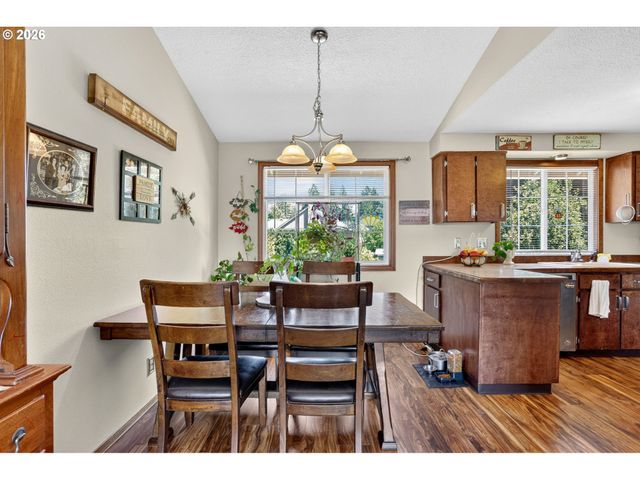 1600 Nw ANGELINE Ave, Gresham, OR 97030
