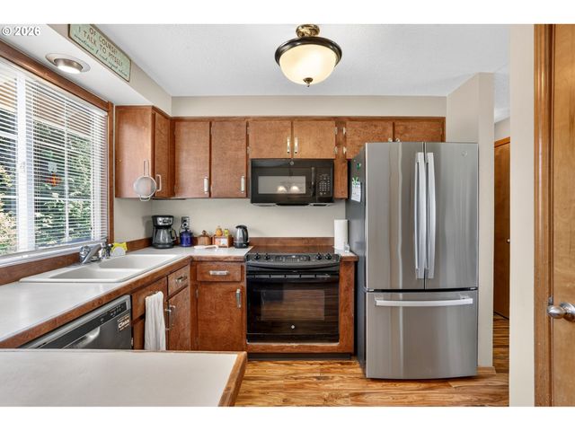 1600 Nw ANGELINE Ave, Gresham, OR 97030