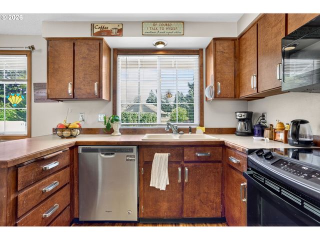 1600 Nw ANGELINE Ave, Gresham, OR 97030