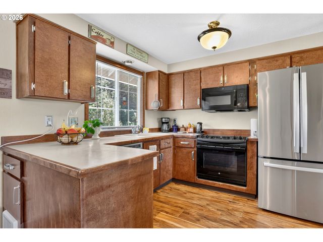 1600 Nw ANGELINE Ave, Gresham, OR 97030