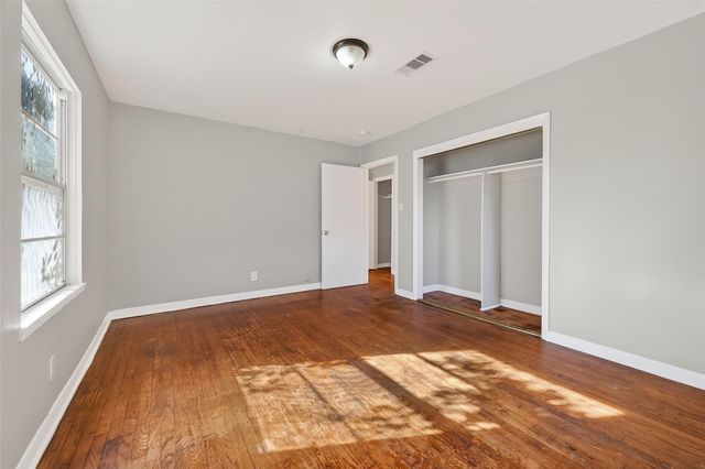 6127 Beldart Street, Houston, TX 77033