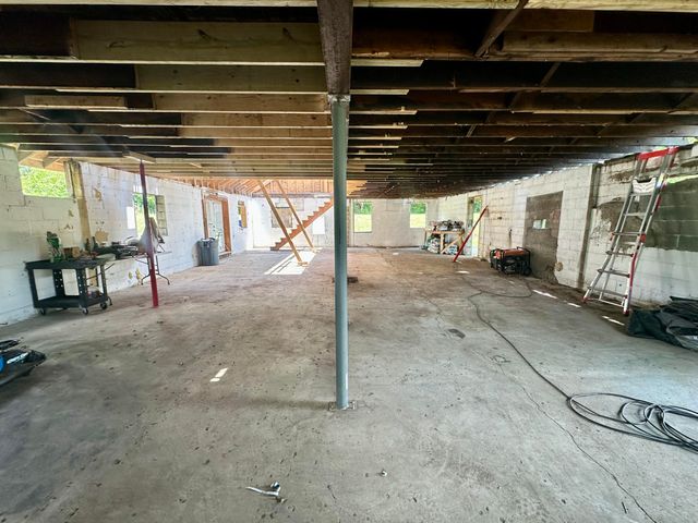 7838 N Walker Road, New Carlisle, IN 46552