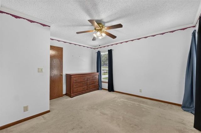 103 S Paul Drive, Sibley, MO 64088