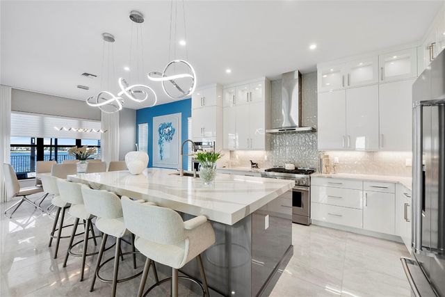 12617 Solana Bay Circle, Palm Beach Gardens, FL 33412