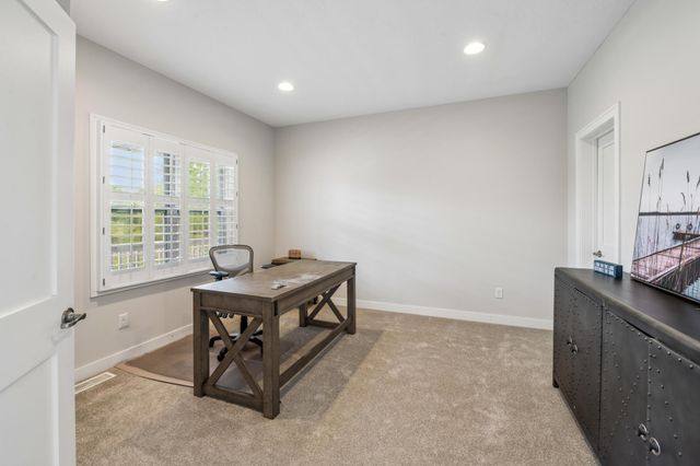 4704 S Lake Sarah Drive, Independence, MN 55359