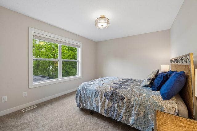 4704 S Lake Sarah Drive, Independence, MN 55359