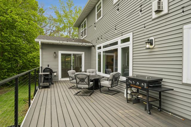 4704 S Lake Sarah Drive, Independence, MN 55359