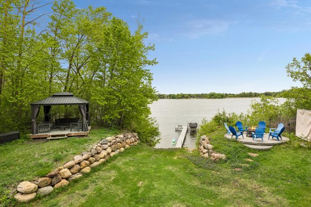 4704 S Lake Sarah Drive, Independence, MN 55359