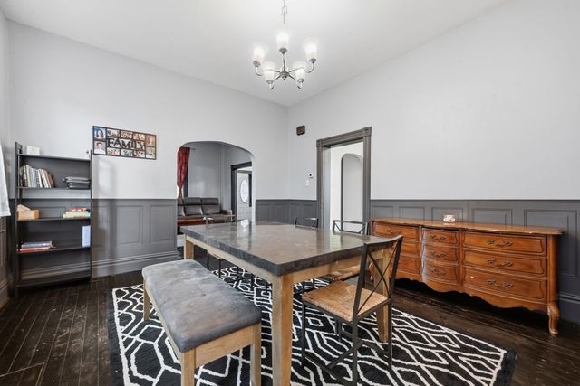 611 Montour STREET, Coraopolis, PA 15108