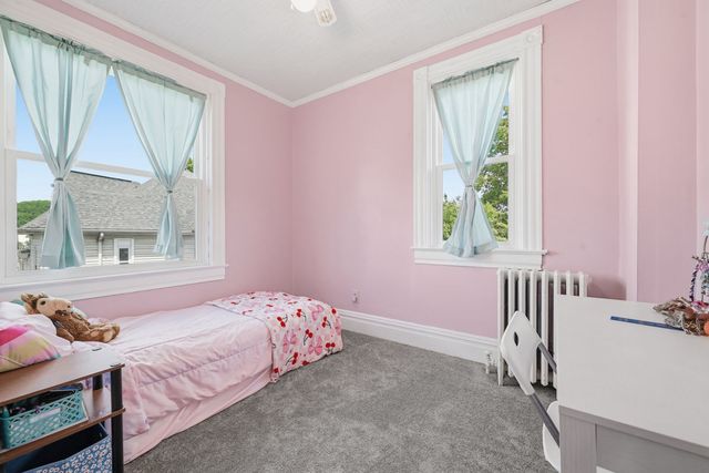 611 Montour STREET, Coraopolis, PA 15108