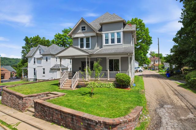 611 Montour STREET, Coraopolis, PA 15108